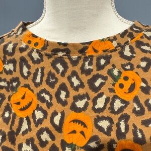 Pumpkins and Potions- Halloween, Longsleeve Shirt EUC￼